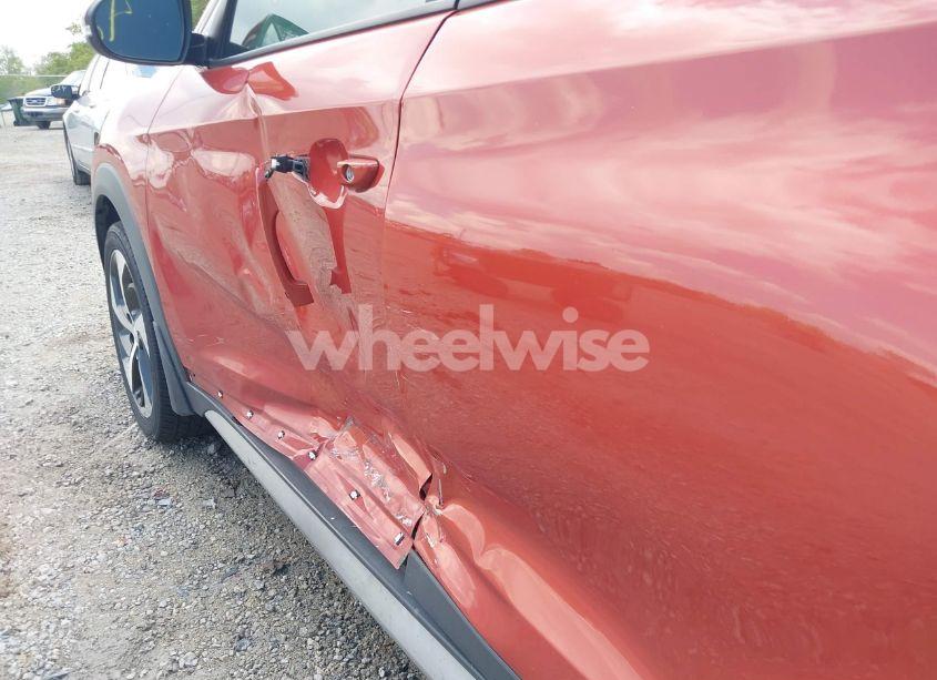 Photo 17 of 2017 Hyundai Tucson SPORT (VIN KM8J3CA25HU518229)