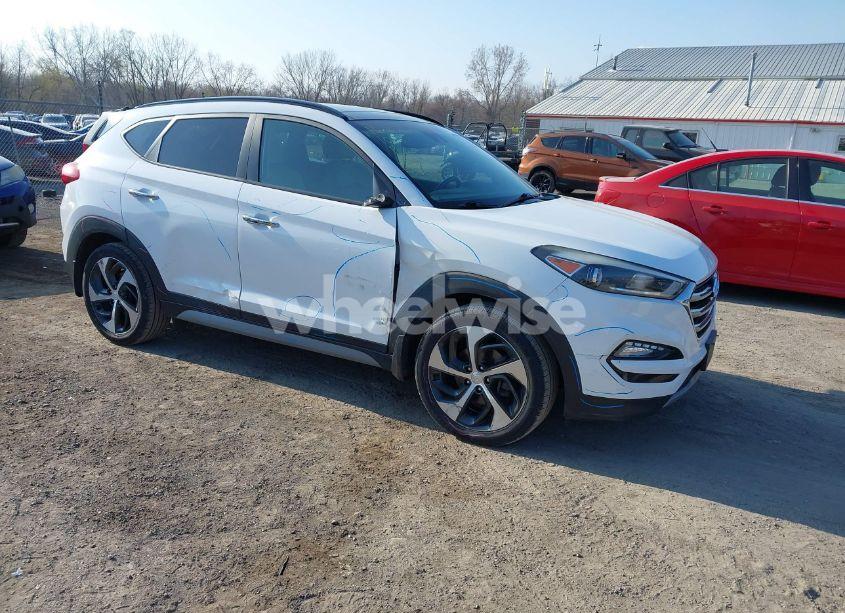 2018 Hyundai Tucson LIMITED (VIN KM8J3CA25JU616845) main photo