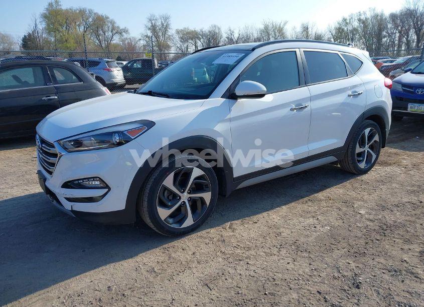 Photo 2 of 2018 Hyundai Tucson LIMITED (VIN KM8J3CA25JU616845)