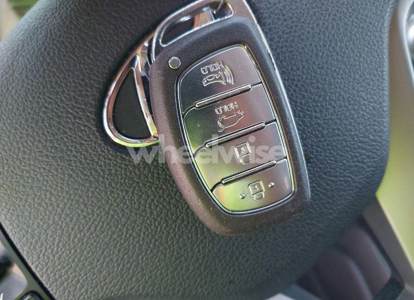 Photo 11 of 2017 Hyundai Tucson VALUE (VIN KM8J3CA26HU571389)