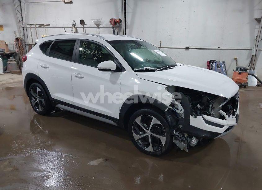 2017 Hyundai Tucson SPORT (VIN KM8J3CA26HU584580) main photo