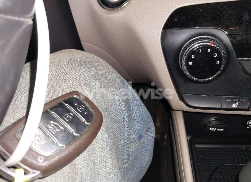 Photo 11 of 2017 Hyundai Tucson SPORT (VIN KM8J3CA26HU584580)