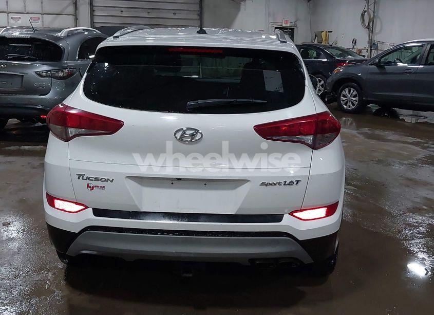 Photo 16 of 2017 Hyundai Tucson SPORT (VIN KM8J3CA26HU584580)