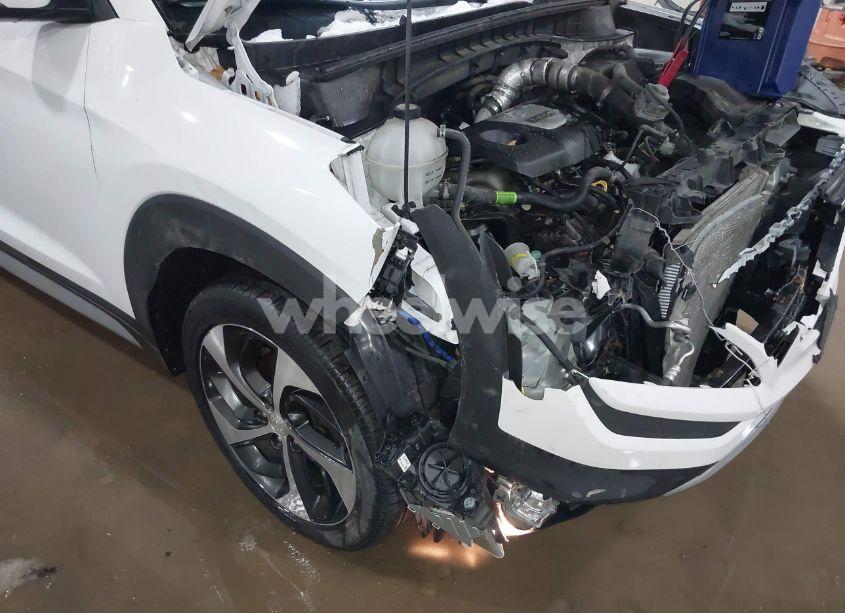 Photo 17 of 2017 Hyundai Tucson SPORT (VIN KM8J3CA26HU584580)