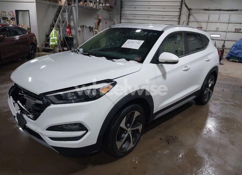 Photo 2 of 2017 Hyundai Tucson SPORT (VIN KM8J3CA26HU584580)