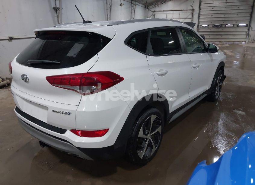 Photo 4 of 2017 Hyundai Tucson SPORT (VIN KM8J3CA26HU584580)