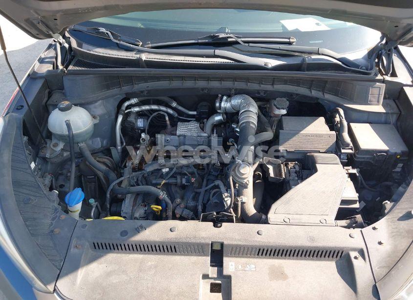 Photo 10 of 2016 Hyundai Tucson SPORT (VIN KM8J3CA28GU023182)