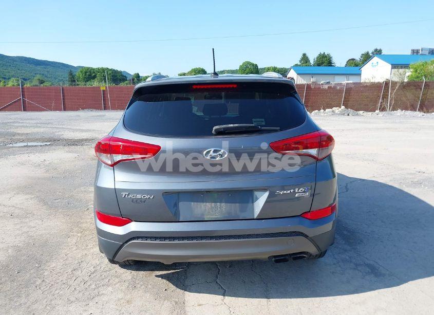 Photo 17 of 2016 Hyundai Tucson SPORT (VIN KM8J3CA28GU023182)