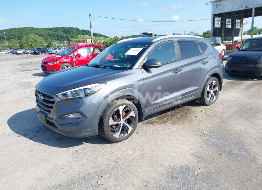 Photo 2 of 2016 Hyundai Tucson SPORT (VIN KM8J3CA28GU023182)