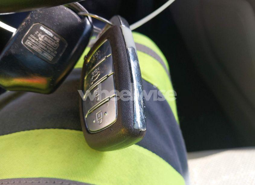 Photo 11 of 2017 Hyundai Tucson LIMITED (VIN KM8J3CA29HU307924)