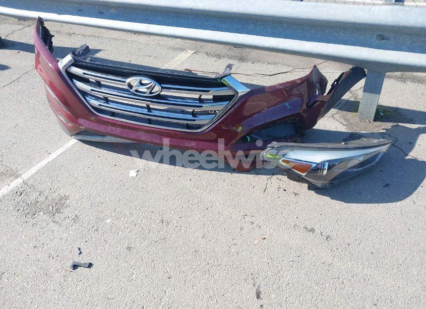 Photo 12 of 2017 Hyundai Tucson LIMITED (VIN KM8J3CA29HU307924)