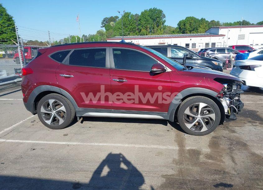 Photo 14 of 2017 Hyundai Tucson LIMITED (VIN KM8J3CA29HU307924)