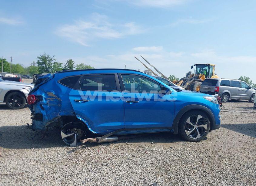 Photo 14 of 2018 Hyundai Tucson LIMITED (VIN KM8J3CA29JU607050)