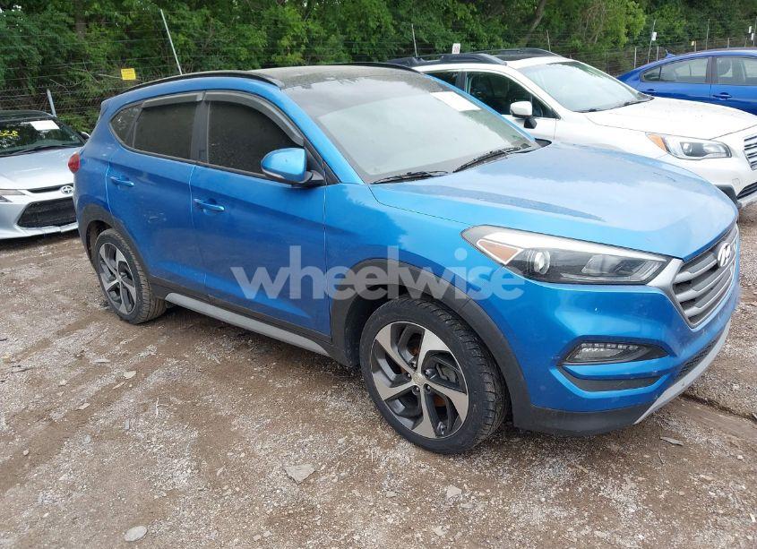 2018 Hyundai Tucson VALUE (VIN KM8J3CA29JU715443) main photo