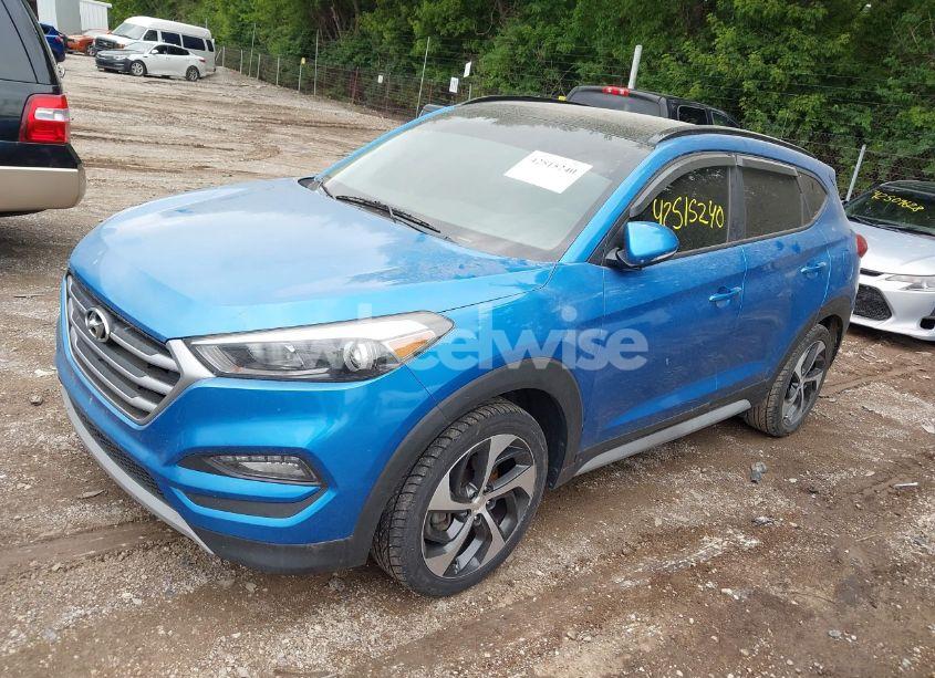 Photo 2 of 2018 Hyundai Tucson VALUE (VIN KM8J3CA29JU715443)