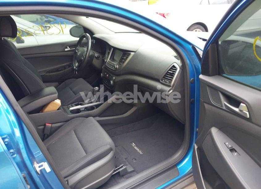 Photo 5 of 2018 Hyundai Tucson VALUE (VIN KM8J3CA29JU715443)