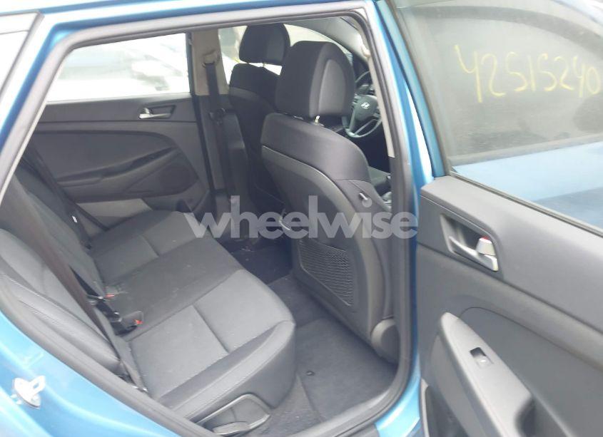 Photo 8 of 2018 Hyundai Tucson VALUE (VIN KM8J3CA29JU715443)