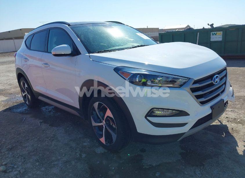 2018 Hyundai Tucson VALUE (VIN KM8J3CA29JU820337) main photo