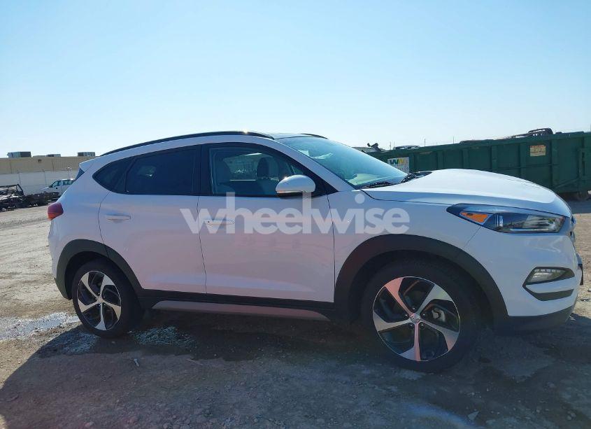 Photo 14 of 2018 Hyundai Tucson VALUE (VIN KM8J3CA29JU820337)