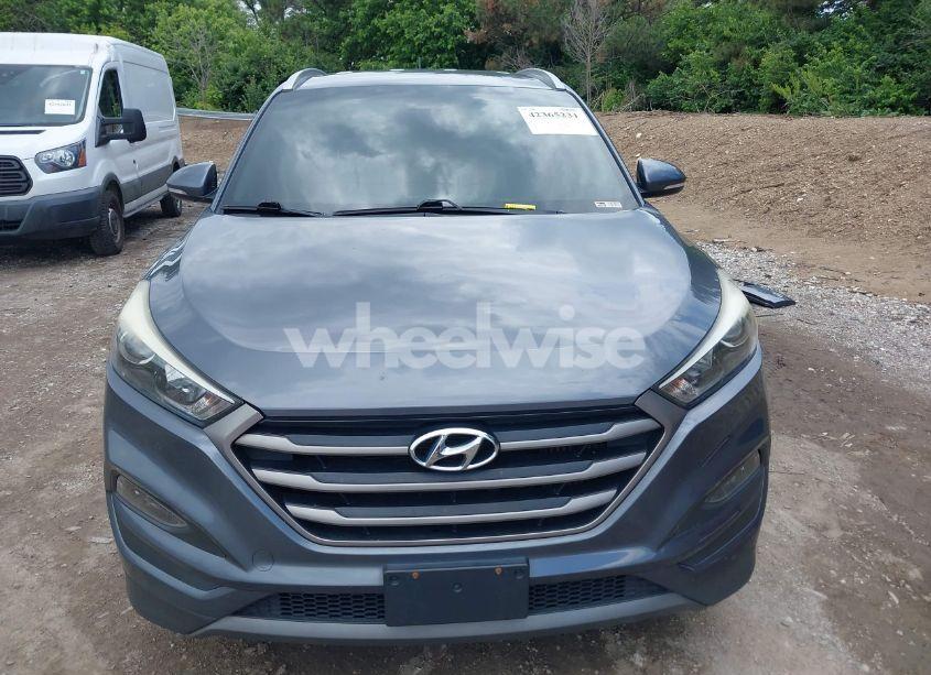 Photo 13 of 2016 Hyundai Tucson SPORT (VIN KM8J3CA2XGU141668)