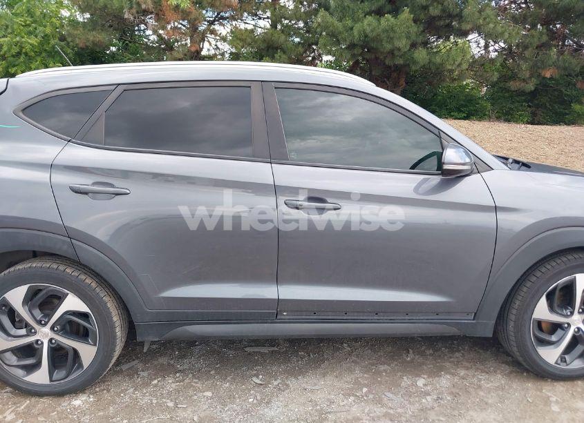 Photo 14 of 2016 Hyundai Tucson SPORT (VIN KM8J3CA2XGU141668)