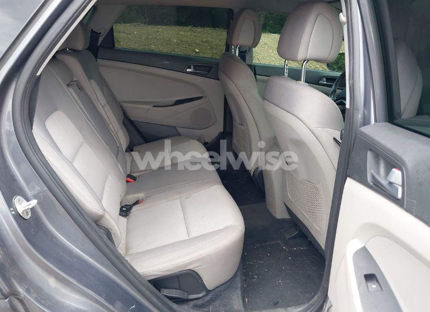 Photo 8 of 2016 Hyundai Tucson SPORT (VIN KM8J3CA2XGU141668)