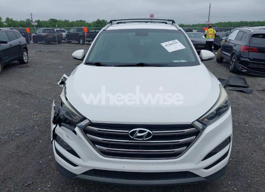 Photo 12 of 2016 Hyundai Tucson LIMITED (VIN KM8J3CA2XGU161189)