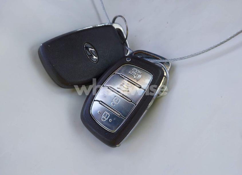 Photo 11 of 2016 Hyundai Tucson LIMITED (VIN KM8J3CA2XGU222864)