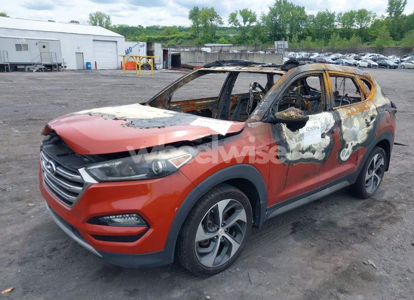 Photo 2 of 2017 Hyundai Tucson LIMITED (VIN KM8J3CA2XHU306510)