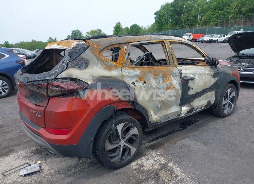 Photo 4 of 2017 Hyundai Tucson LIMITED (VIN KM8J3CA2XHU306510)