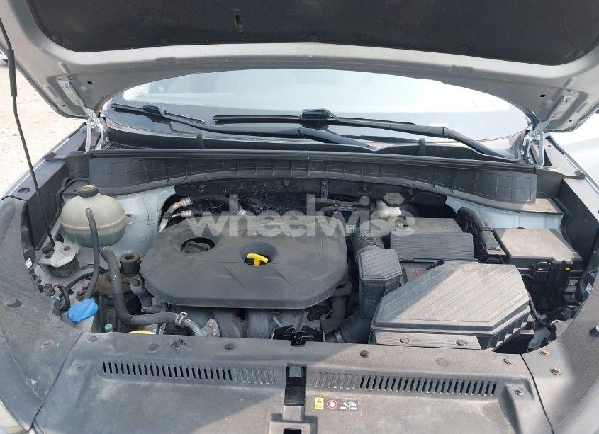 Photo 10 of 2016 Hyundai Tucson SE (VIN KM8J3CA40GU074189)