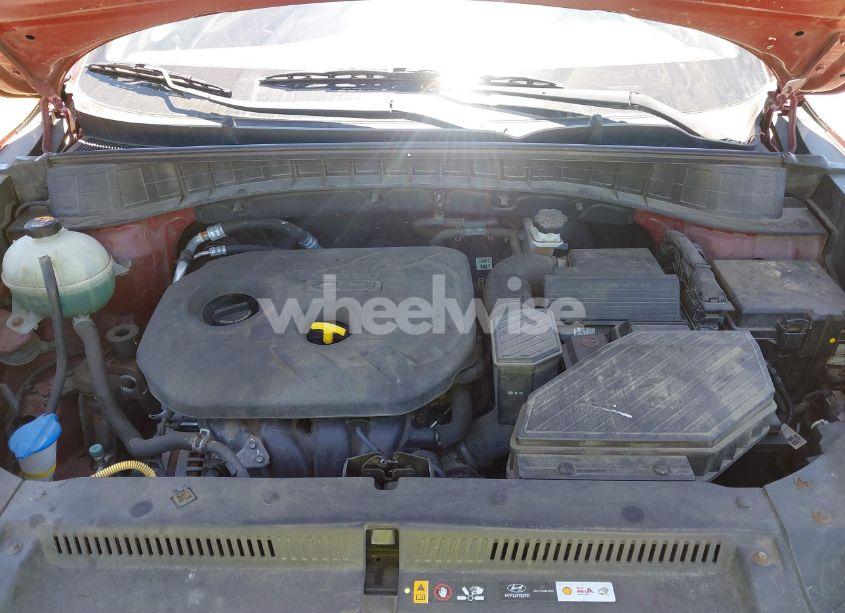 Photo 10 of 2017 Hyundai Tucson SE (VIN KM8J3CA41HU302363)