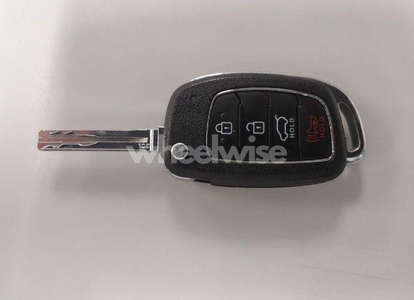 Photo 11 of 2017 Hyundai Tucson SE (VIN KM8J3CA43HU317883)