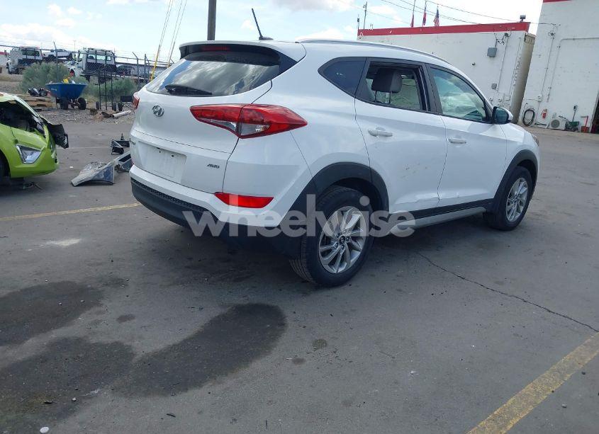 Photo 4 of 2017 Hyundai Tucson SE (VIN KM8J3CA43HU317883)