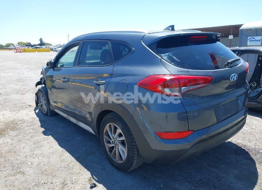 Photo 3 of 2018 Hyundai Tucson SEL (VIN KM8J3CA43JU596919)
