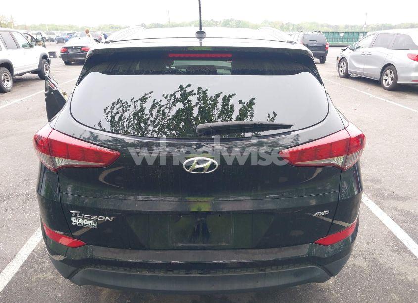 Photo 16 of 2017 Hyundai Tucson SE (VIN KM8J3CA44HU524797)
