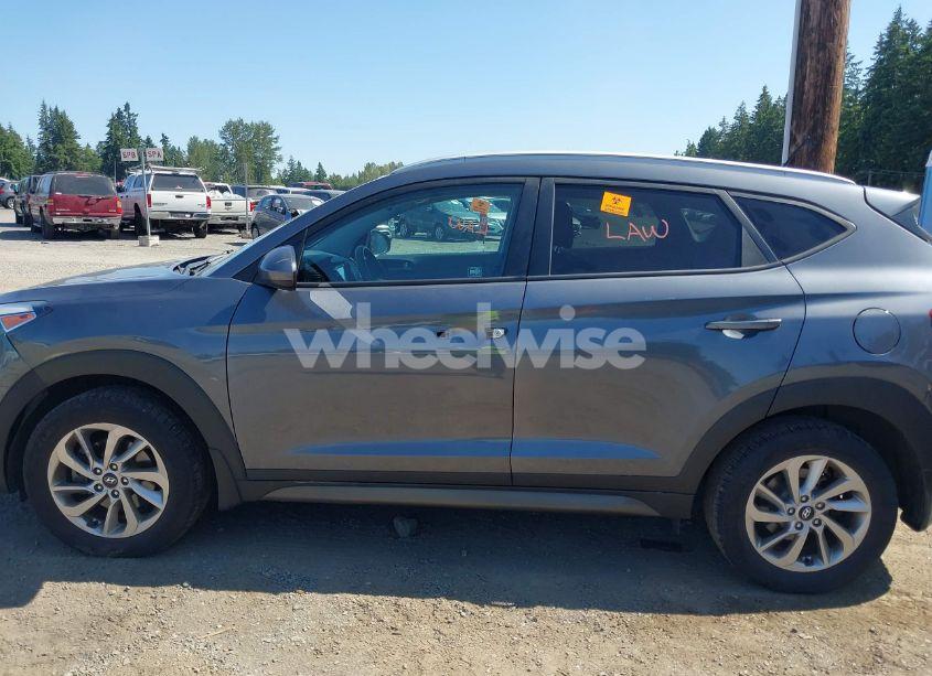 Photo 13 of 2016 Hyundai Tucson SE (VIN KM8J3CA45GU236592)