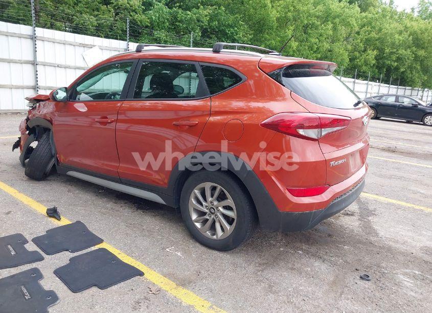 Photo 3 of 2017 Hyundai Tucson SE (VIN KM8J3CA45HU413840)