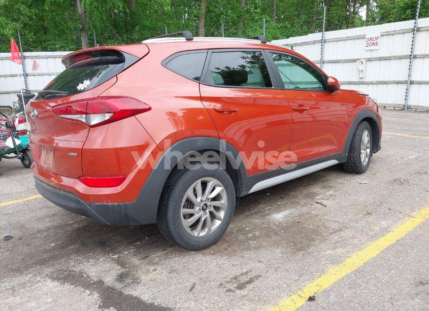 Photo 4 of 2017 Hyundai Tucson SE (VIN KM8J3CA45HU413840)