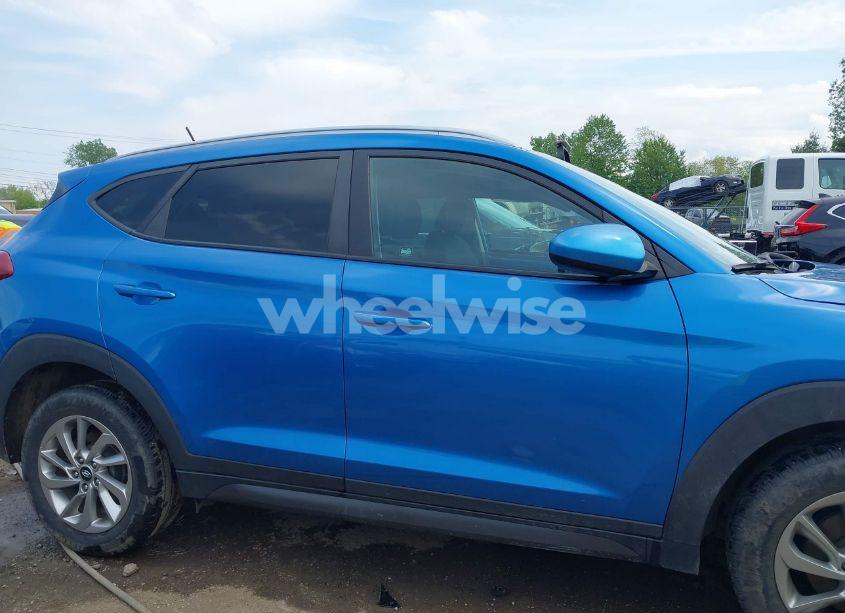 Photo 14 of 2016 Hyundai Tucson SE (VIN KM8J3CA46GU158341)