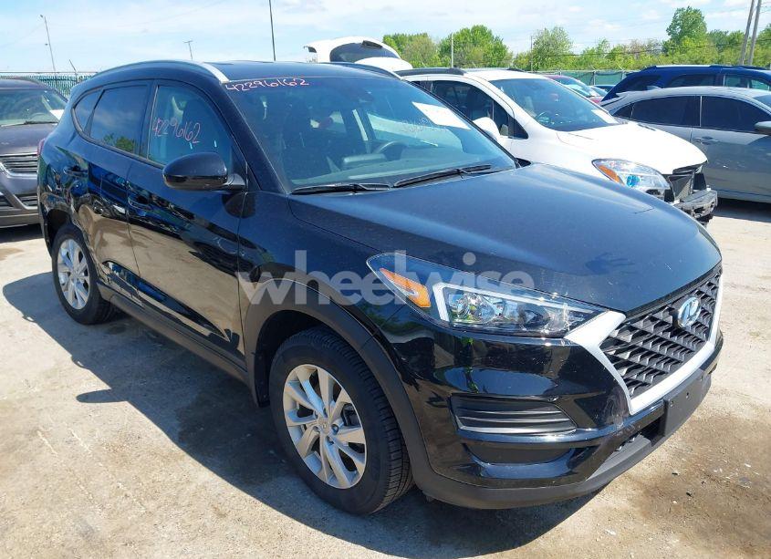 2019 Hyundai Tucson VALUE (VIN KM8J3CA46KU935335) main photo
