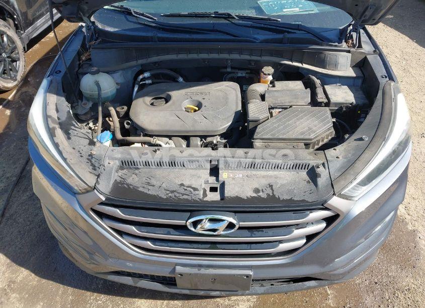 Photo 10 of 2016 Hyundai Tucson SE (VIN KM8J3CA47GU217090)