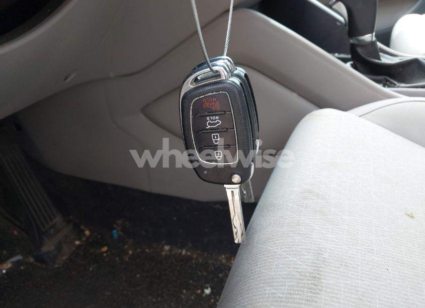 Photo 11 of 2018 Hyundai Tucson SEL (VIN KM8J3CA47JU682850)