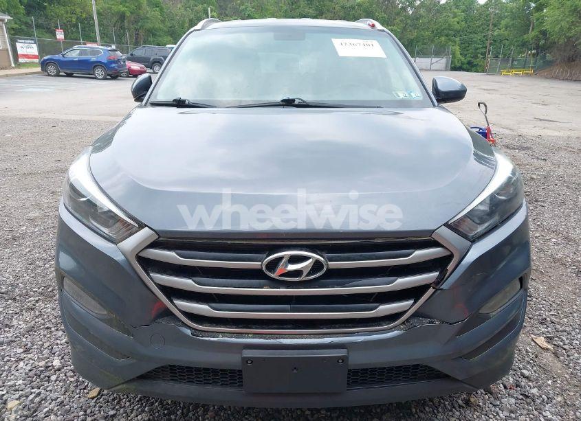 Photo 12 of 2018 Hyundai Tucson SEL (VIN KM8J3CA47JU682850)