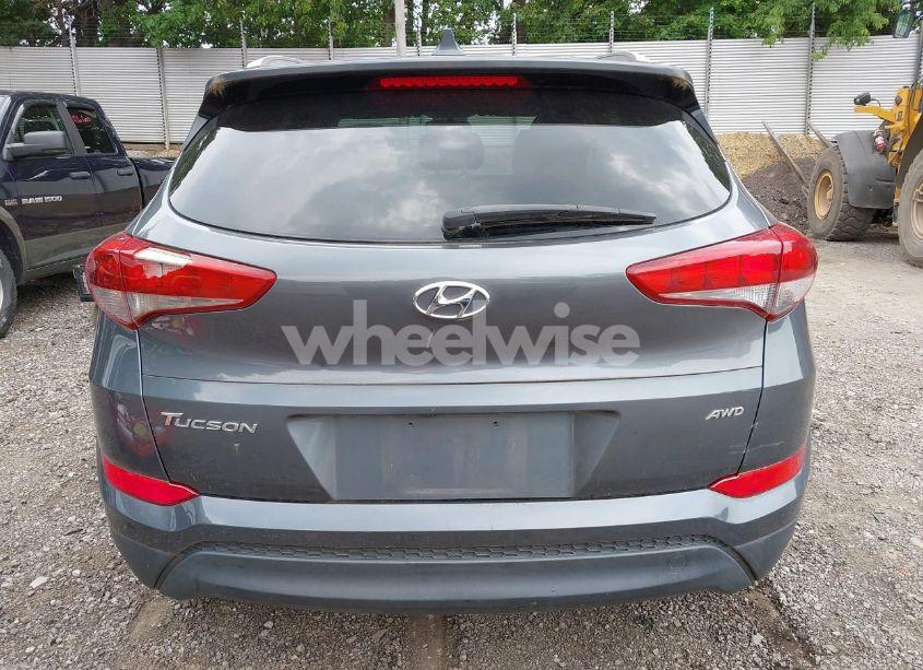 Photo 16 of 2018 Hyundai Tucson SEL (VIN KM8J3CA47JU682850)