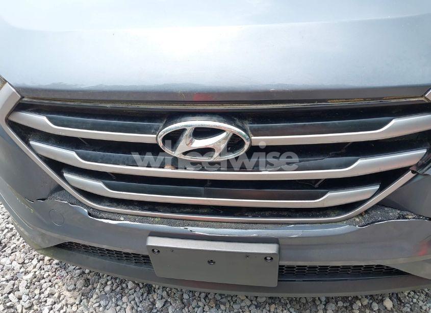 Photo 18 of 2018 Hyundai Tucson SEL (VIN KM8J3CA47JU682850)