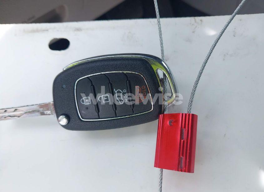 Photo 11 of 2018 Hyundai Tucson SEL (VIN KM8J3CA47JU696408)