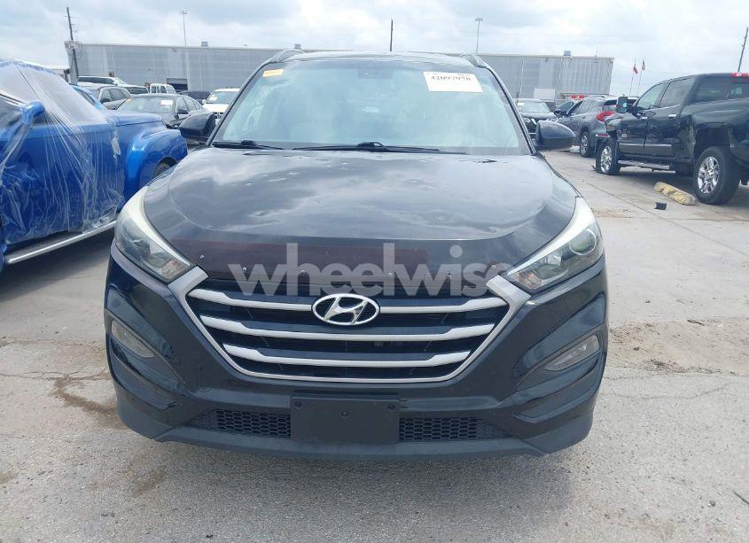 Photo 12 of 2018 Hyundai Tucson SEL (VIN KM8J3CA47JU696408)