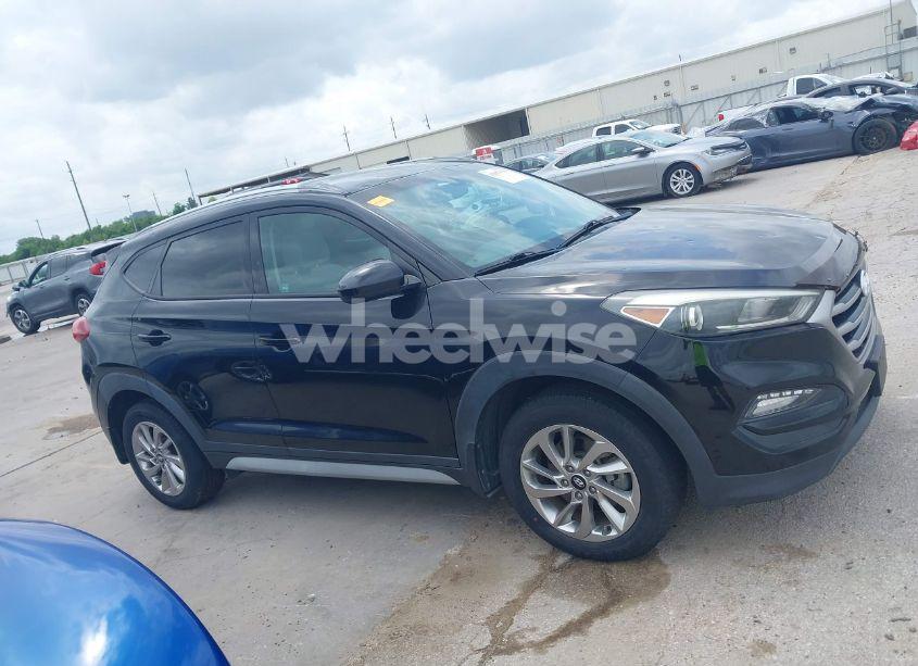 Photo 13 of 2018 Hyundai Tucson SEL (VIN KM8J3CA47JU696408)