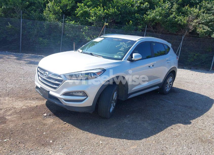 Photo 2 of 2018 Hyundai Tucson SEL (VIN KM8J3CA47JU756140)
